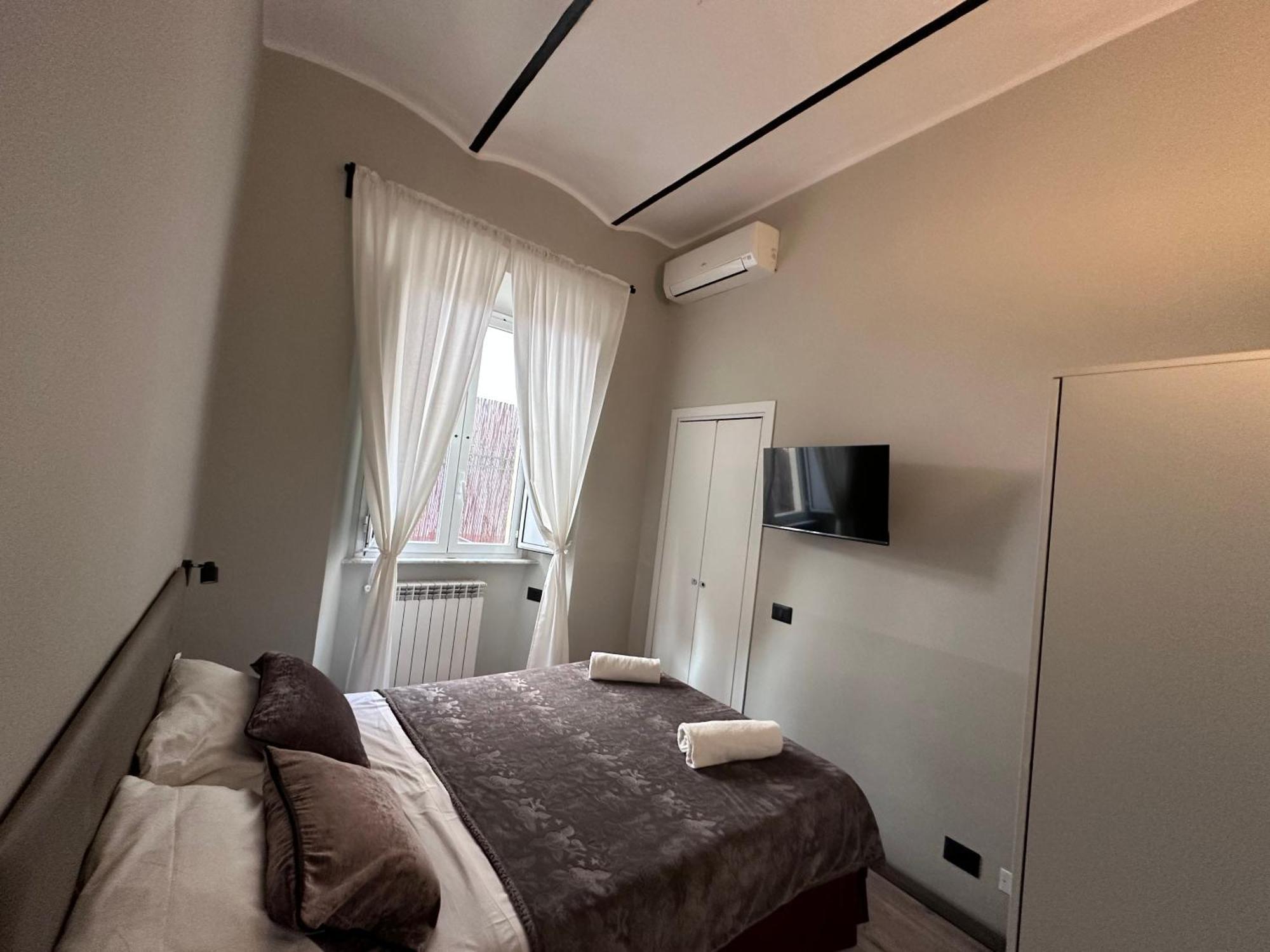 Hostal Holidays